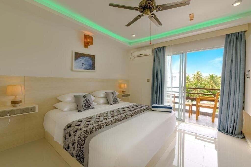 Зображення Grand Beach Dhigurah Guest House гостиный двор